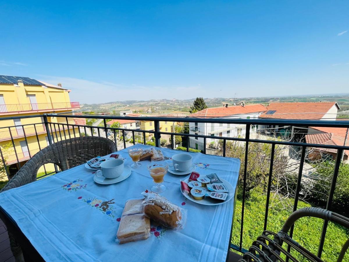 Casa Vacanze Con Vista Panoramica Frassinello Εξωτερικό φωτογραφία